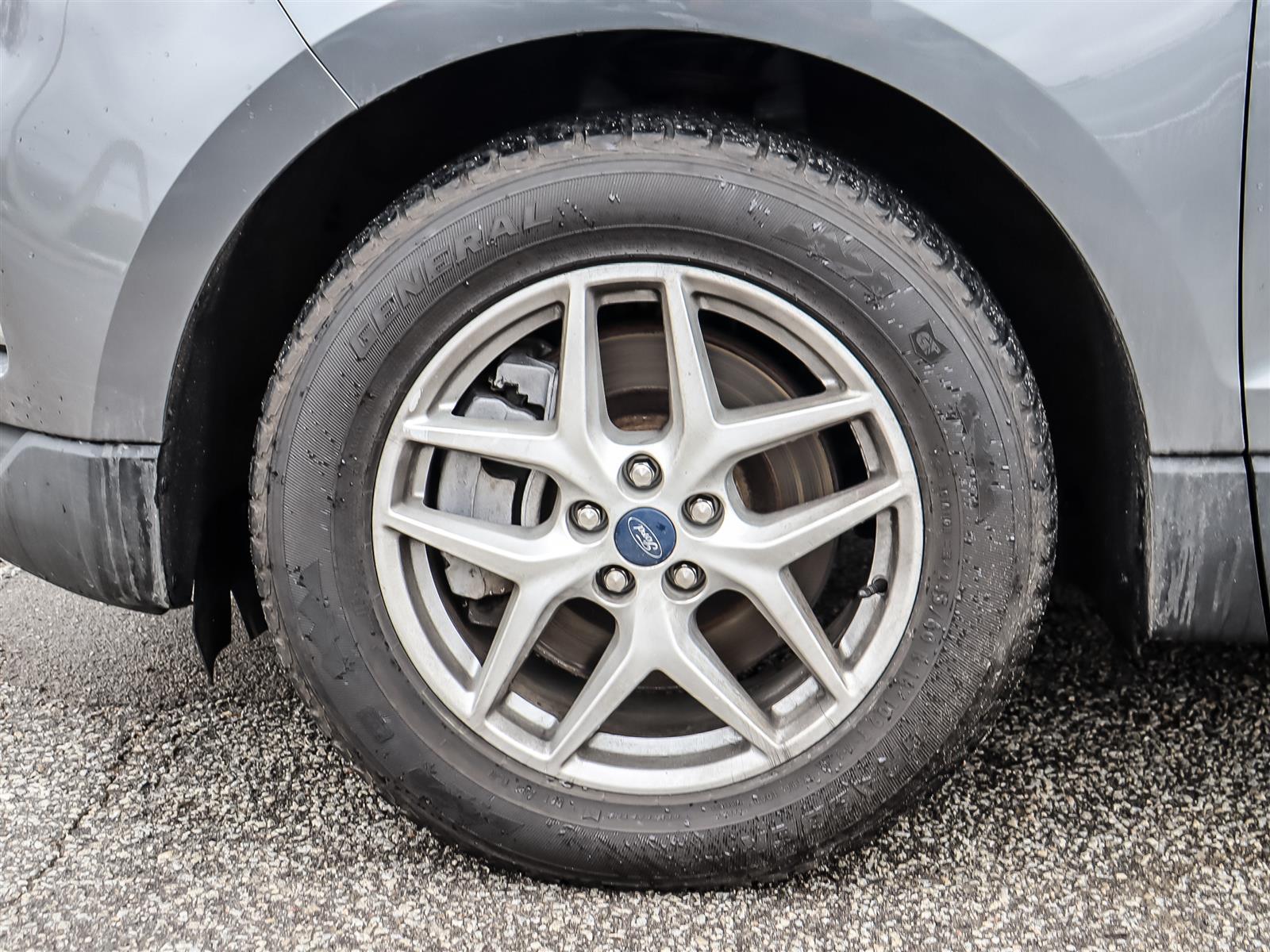 used 2022 Ford Edge car