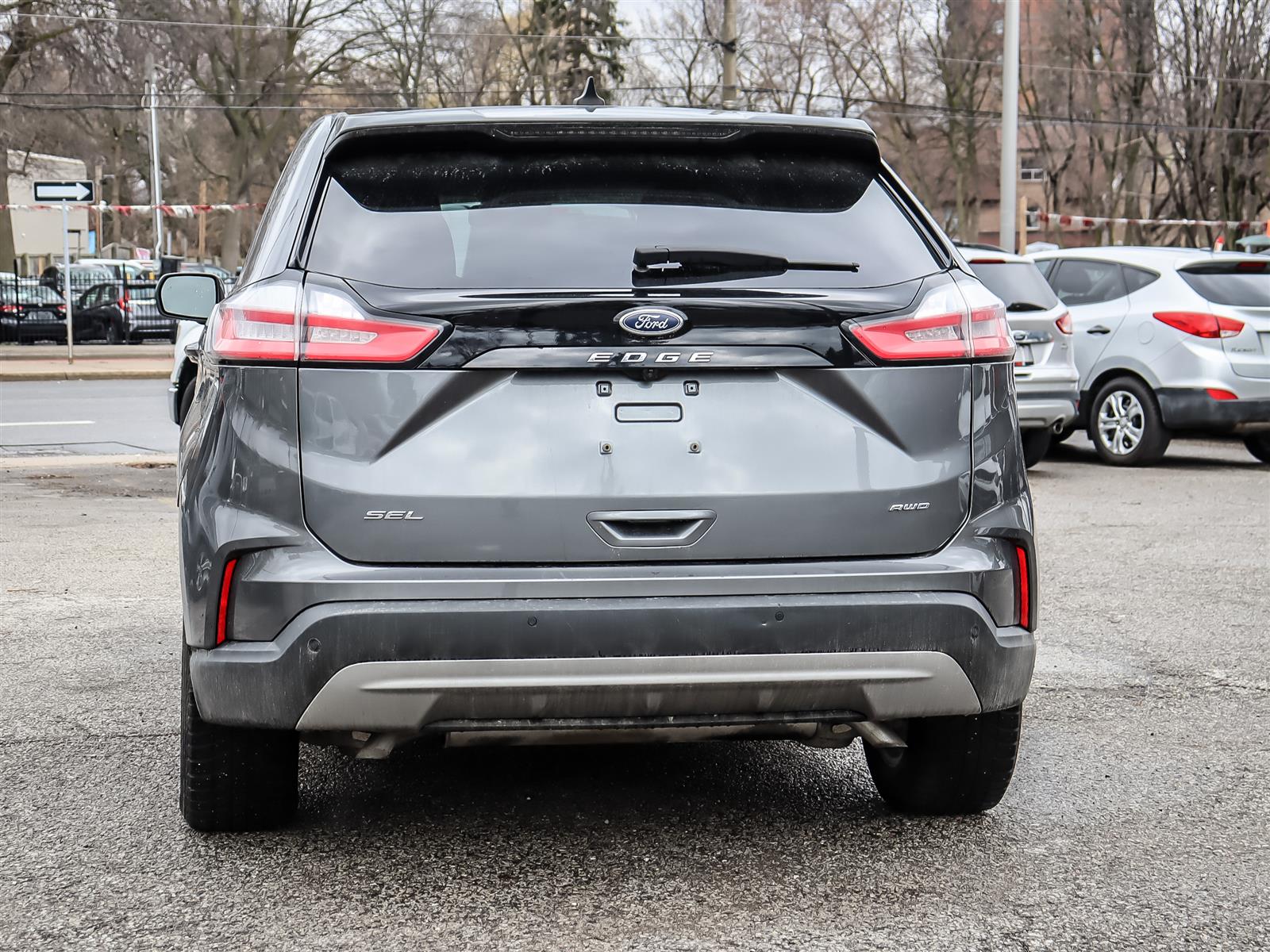 used 2022 Ford Edge car