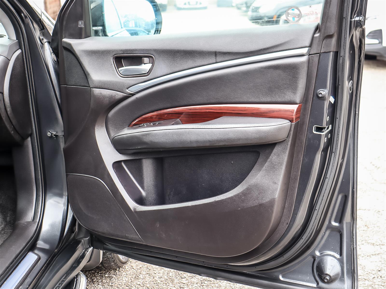 used 2016 Acura MDX car