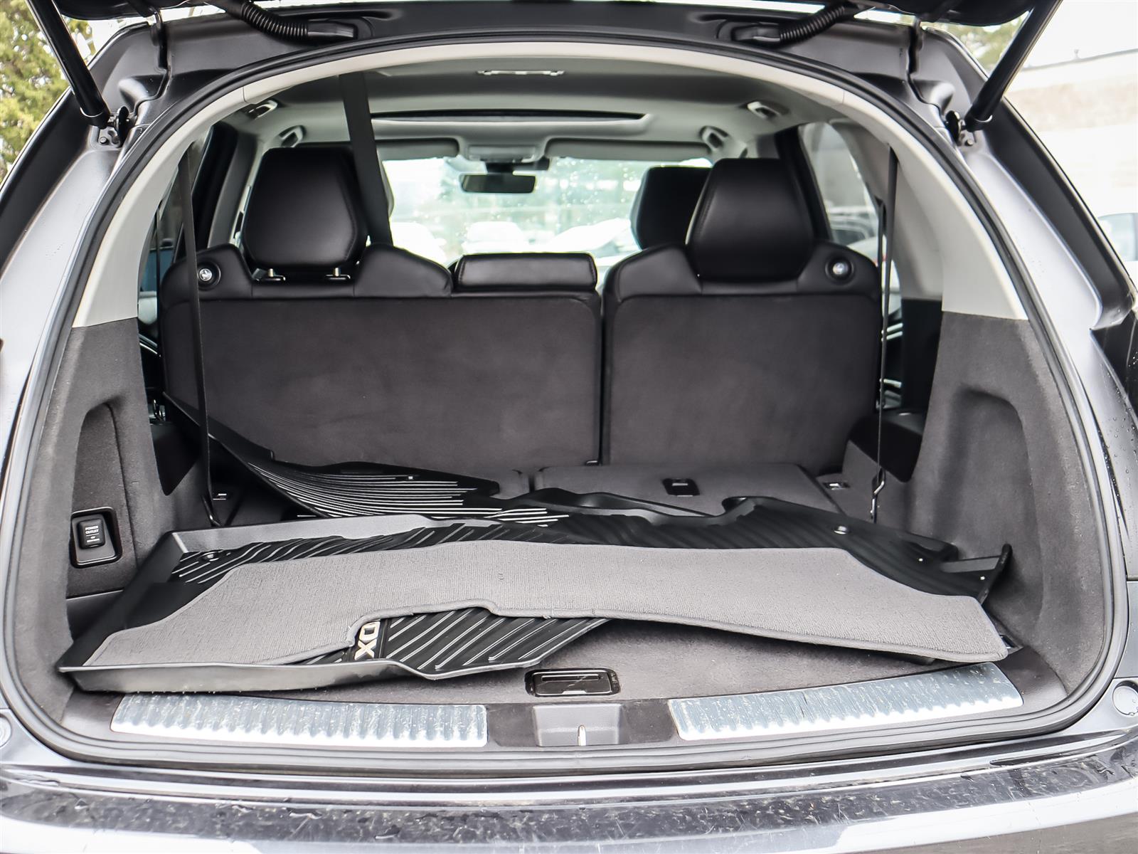 used 2016 Acura MDX car