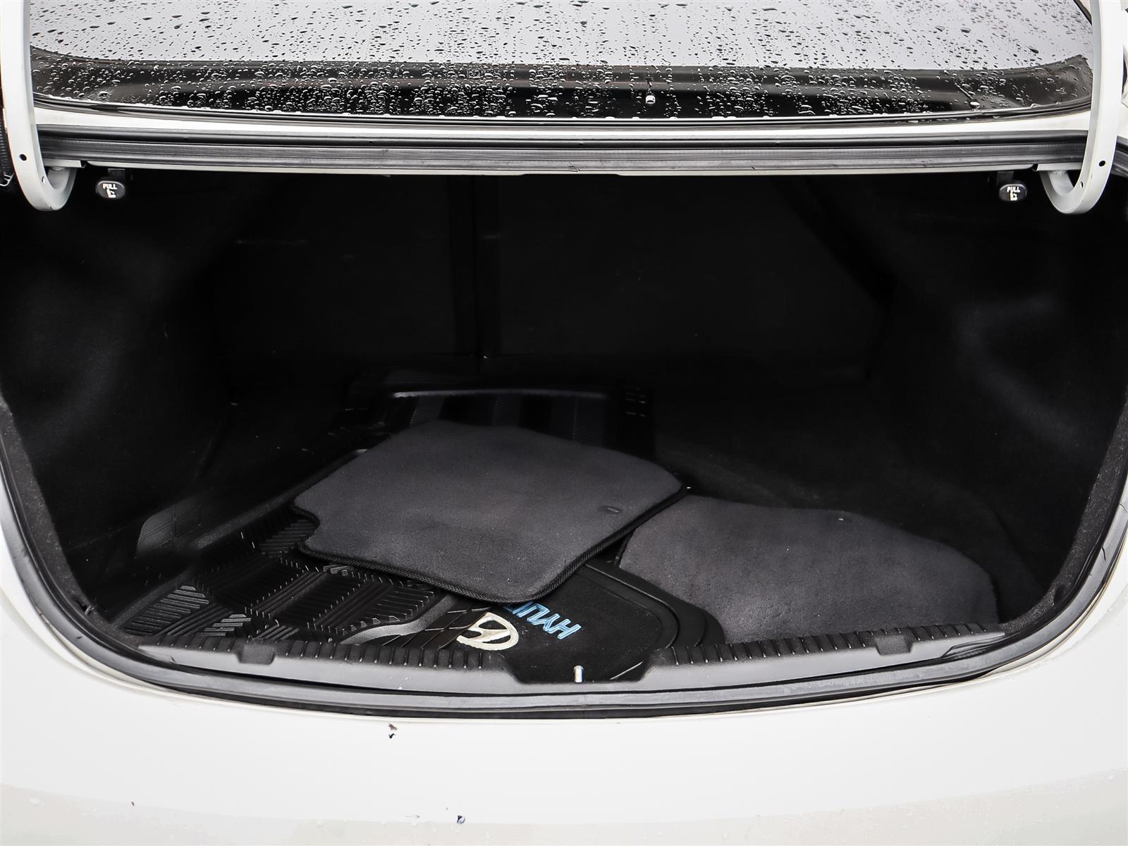 used 2016 Hyundai Elantra car