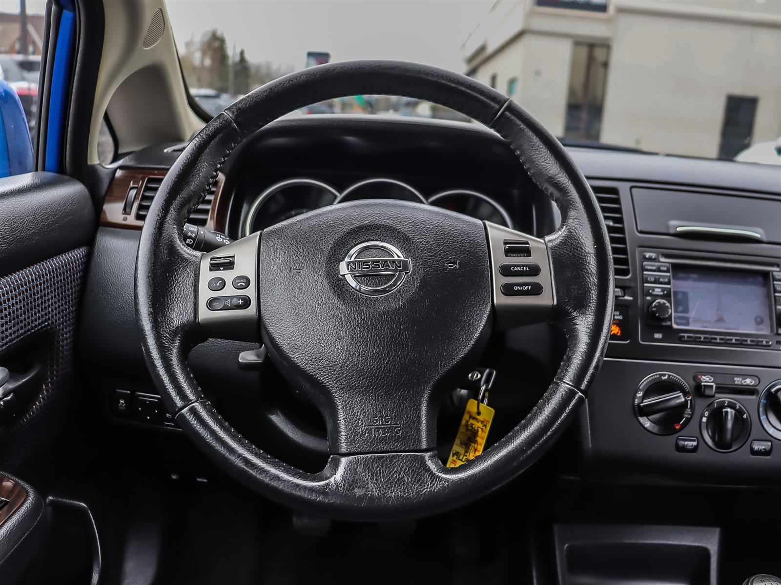 used 2012 Nissan Versa car