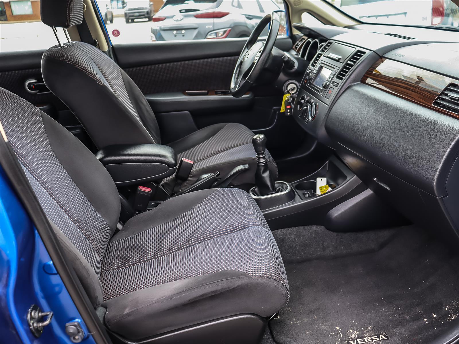 used 2012 Nissan Versa car