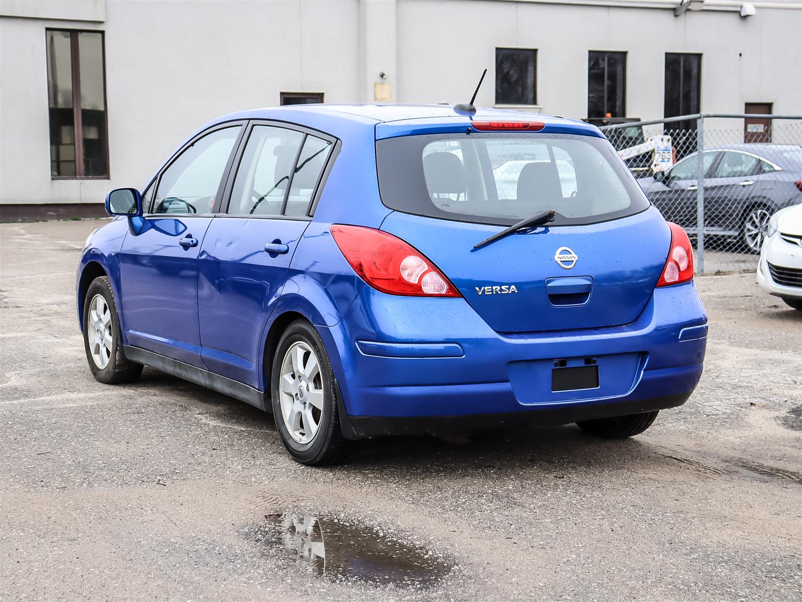 used 2012 Nissan Versa car
