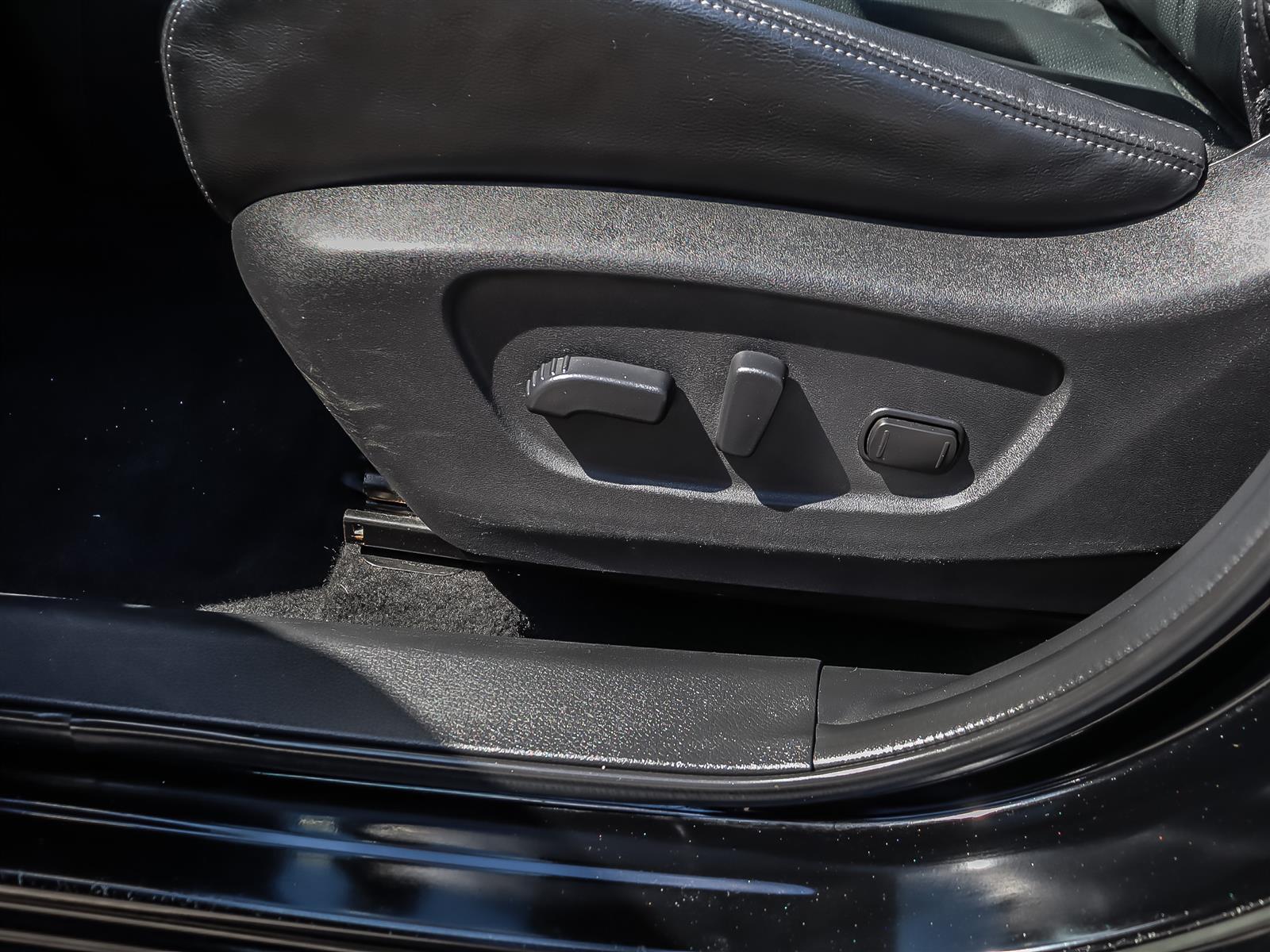 used 2023 Nissan Qashqai car