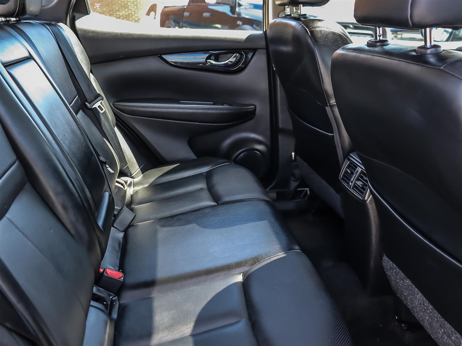 used 2023 Nissan Qashqai car