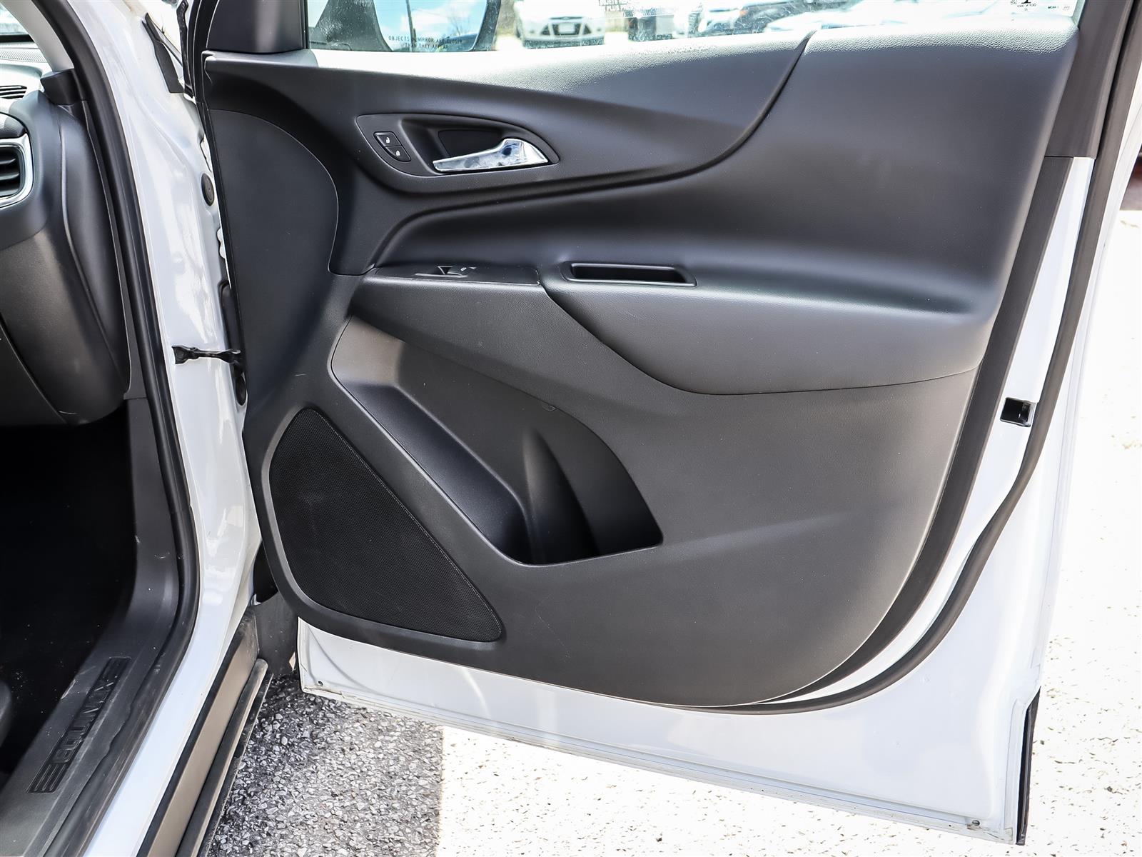 used 2022 Chevrolet Equinox car