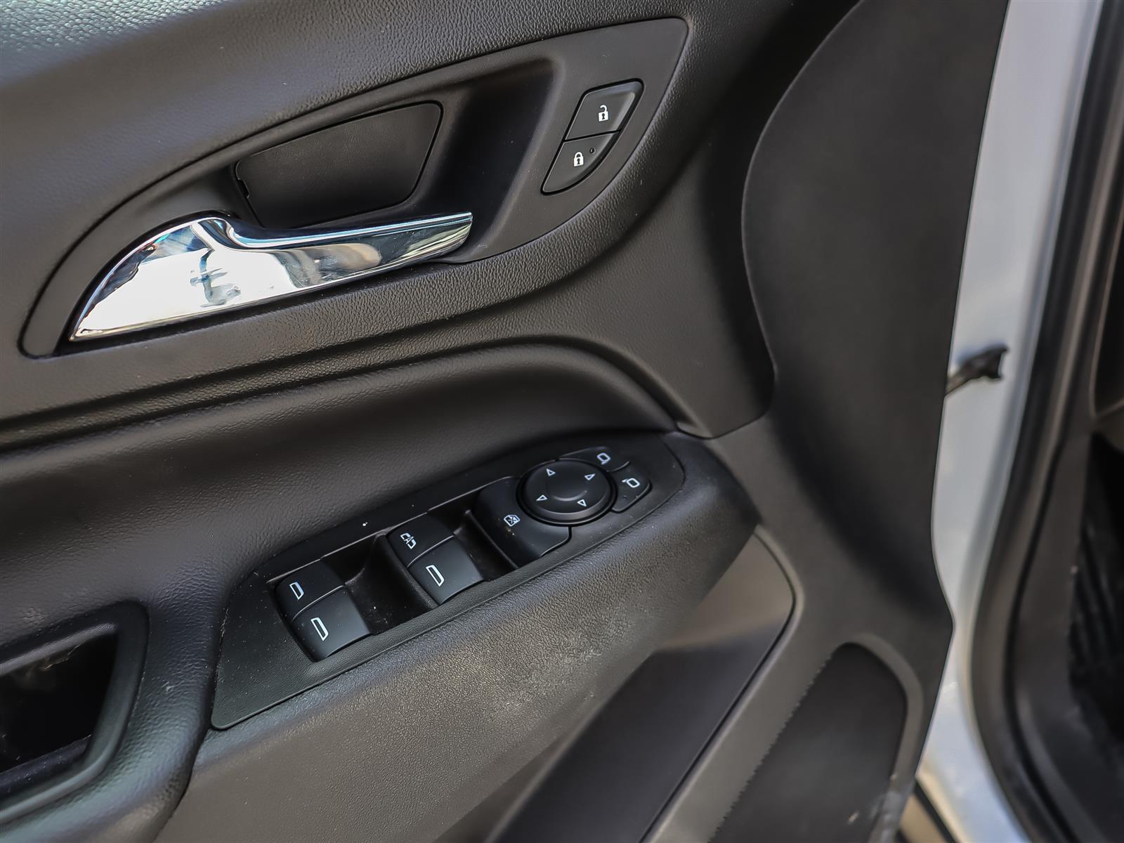 used 2022 Chevrolet Equinox car