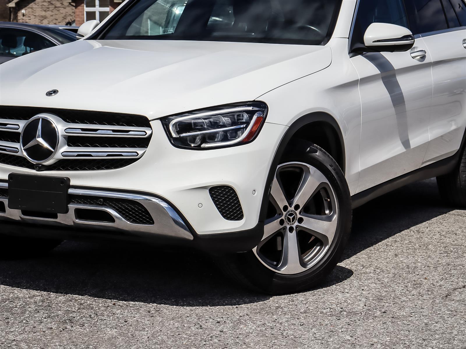 used 2022 Mercedes-Benz GLC 300 car