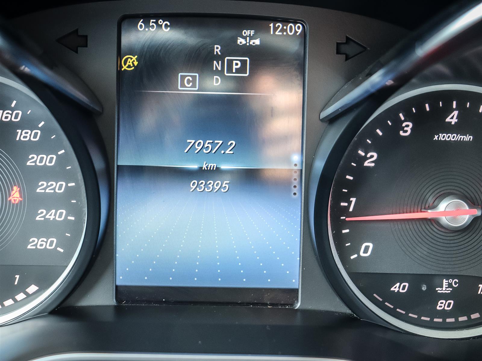 used 2022 Mercedes-Benz GLC 300 car