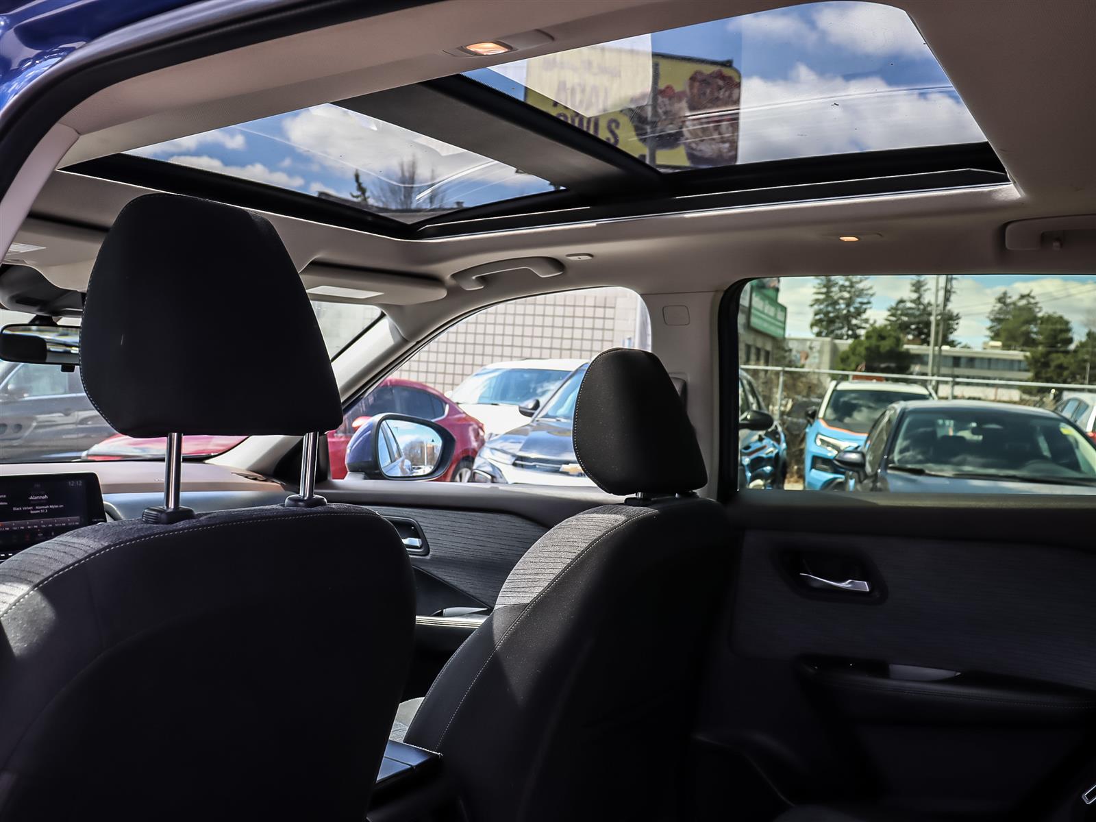 used 2023 Nissan Rogue car