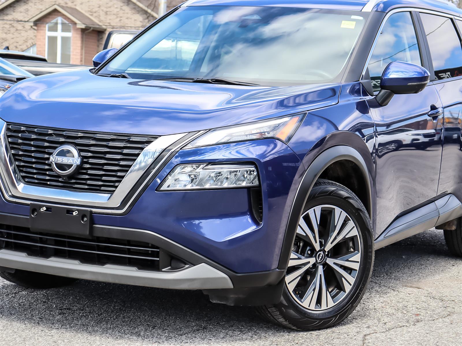 used 2023 Nissan Rogue car