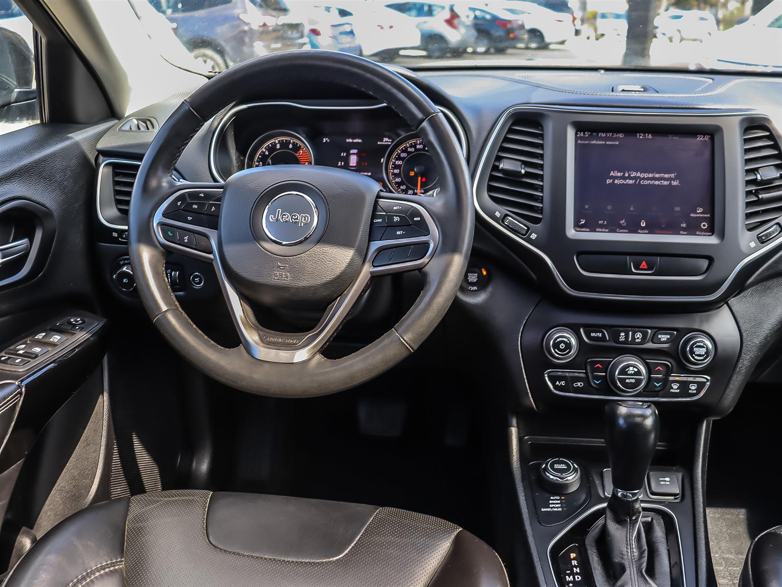 used 2022 Jeep Cherokee car