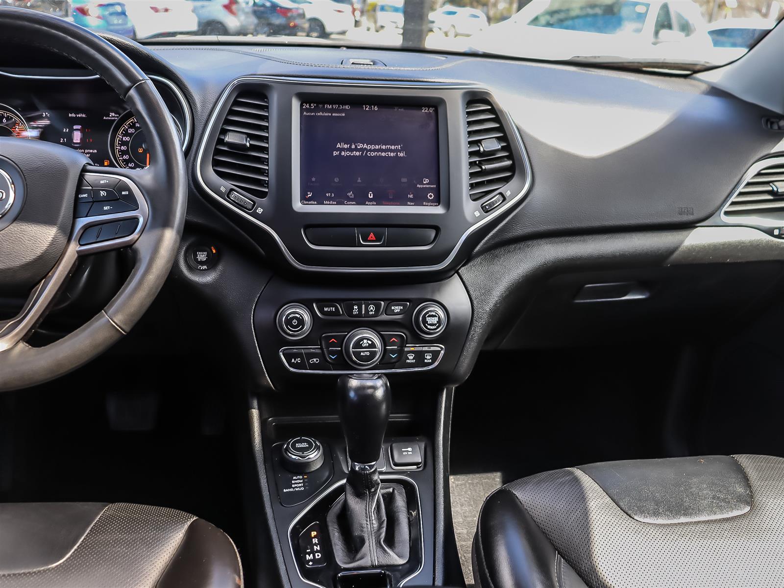 used 2022 Jeep Cherokee car