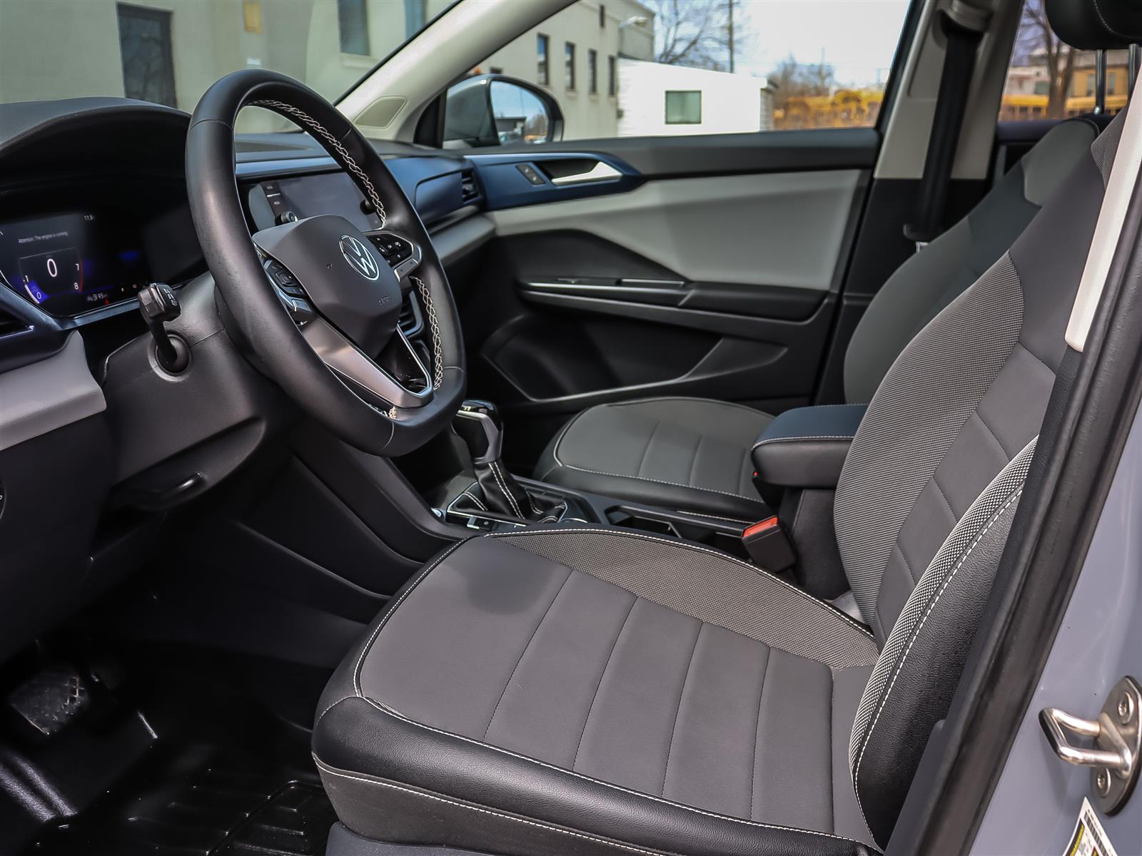 used 2022 Volkswagen Taos car