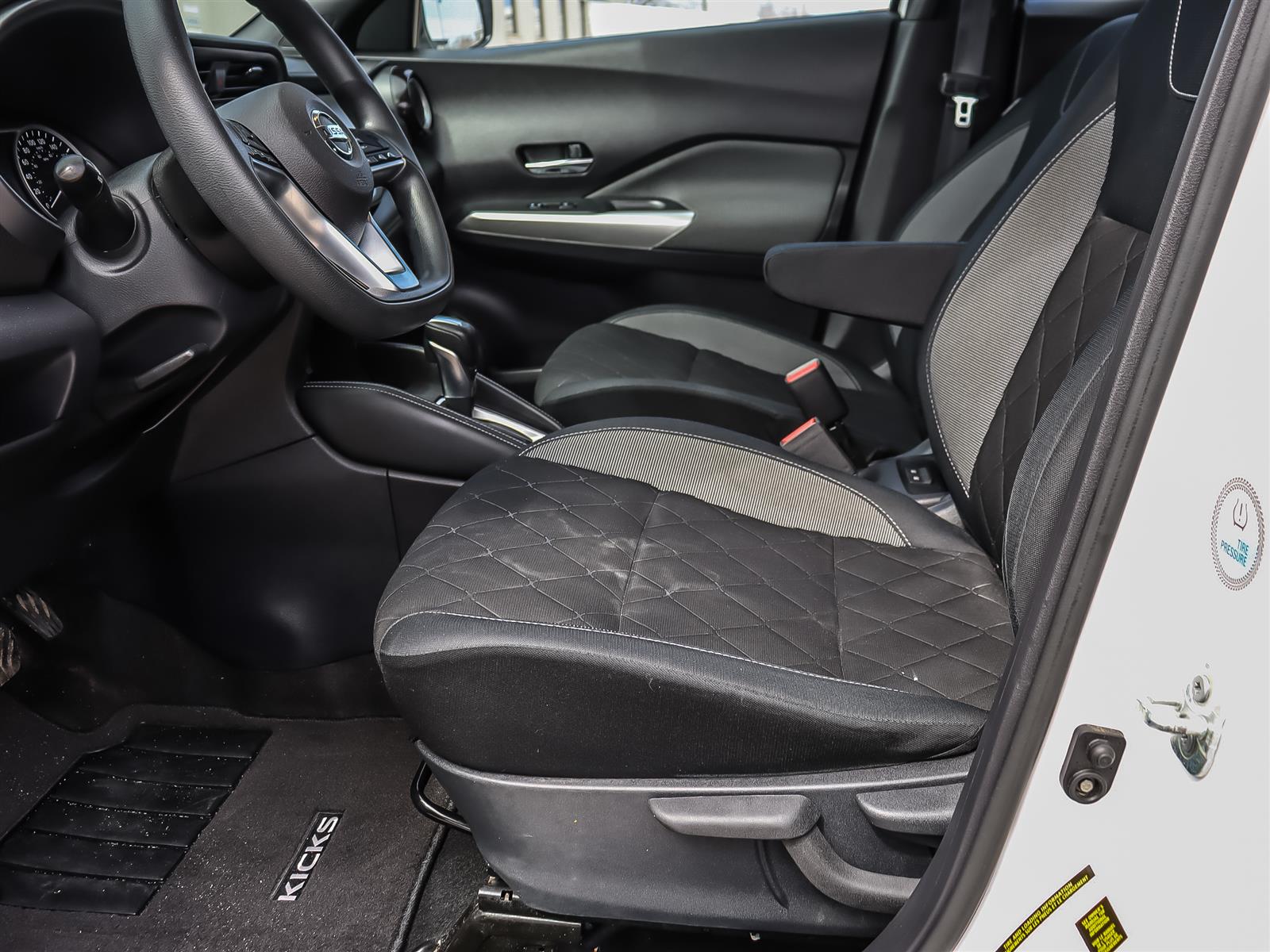 used 2019 Nissan Kicks car