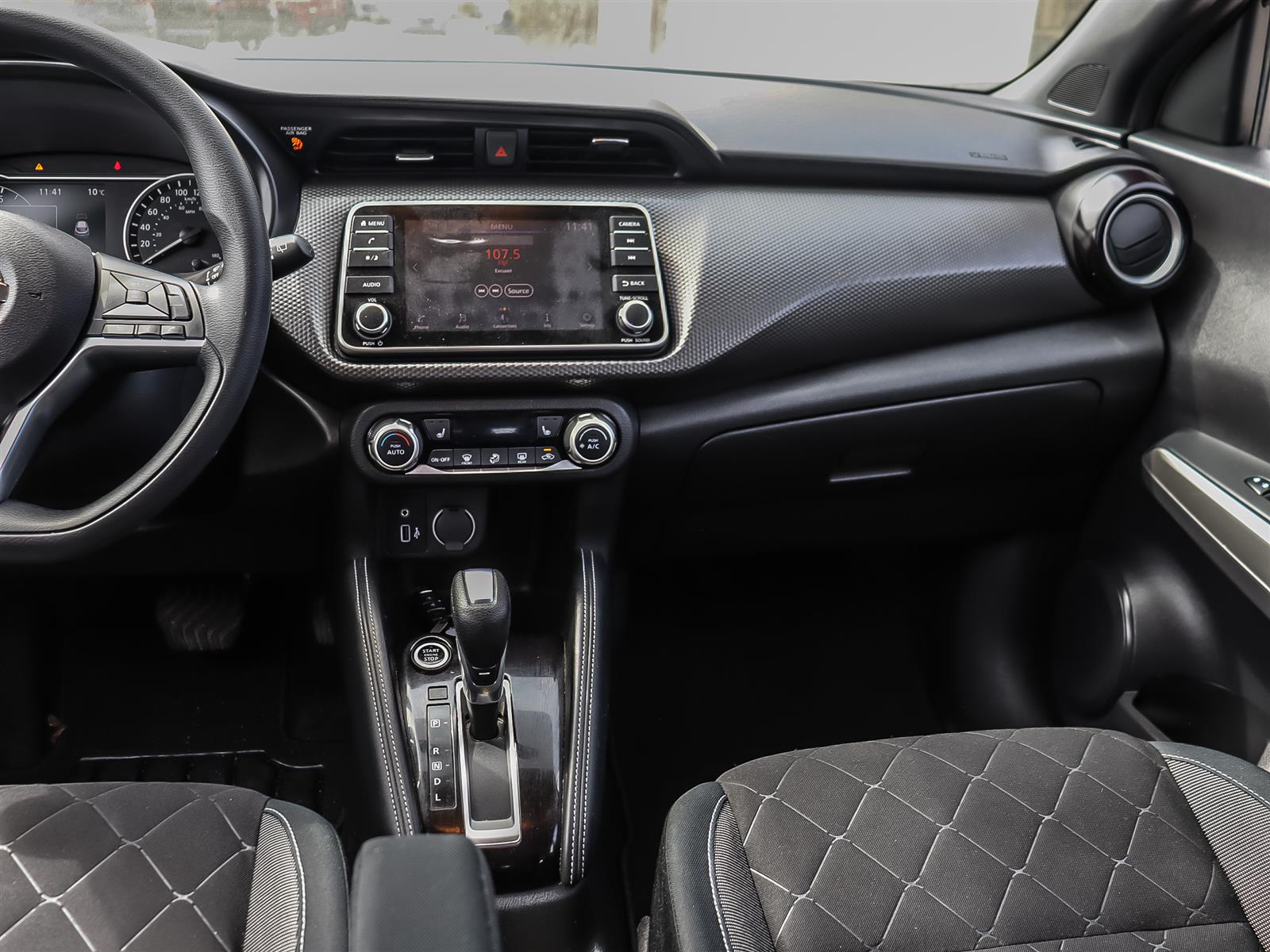 used 2019 Nissan Kicks car