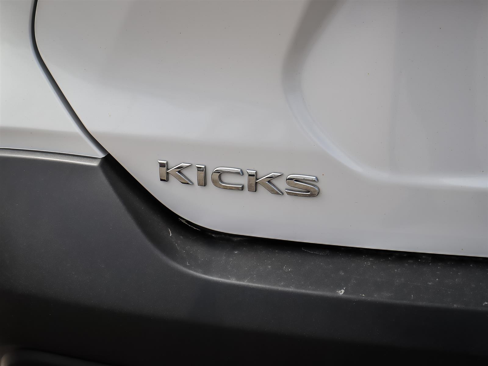 used 2019 Nissan Kicks car