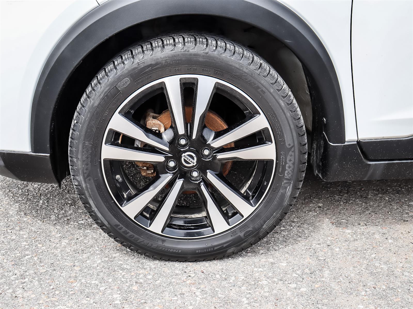 used 2019 Nissan Kicks car