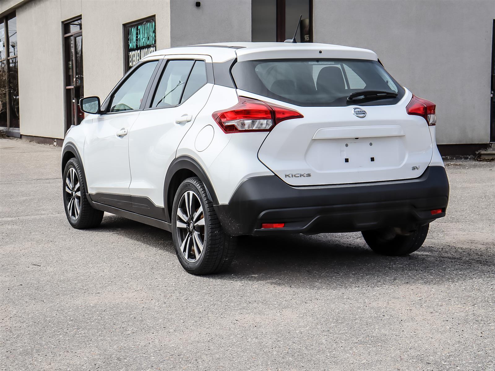 used 2019 Nissan Kicks car