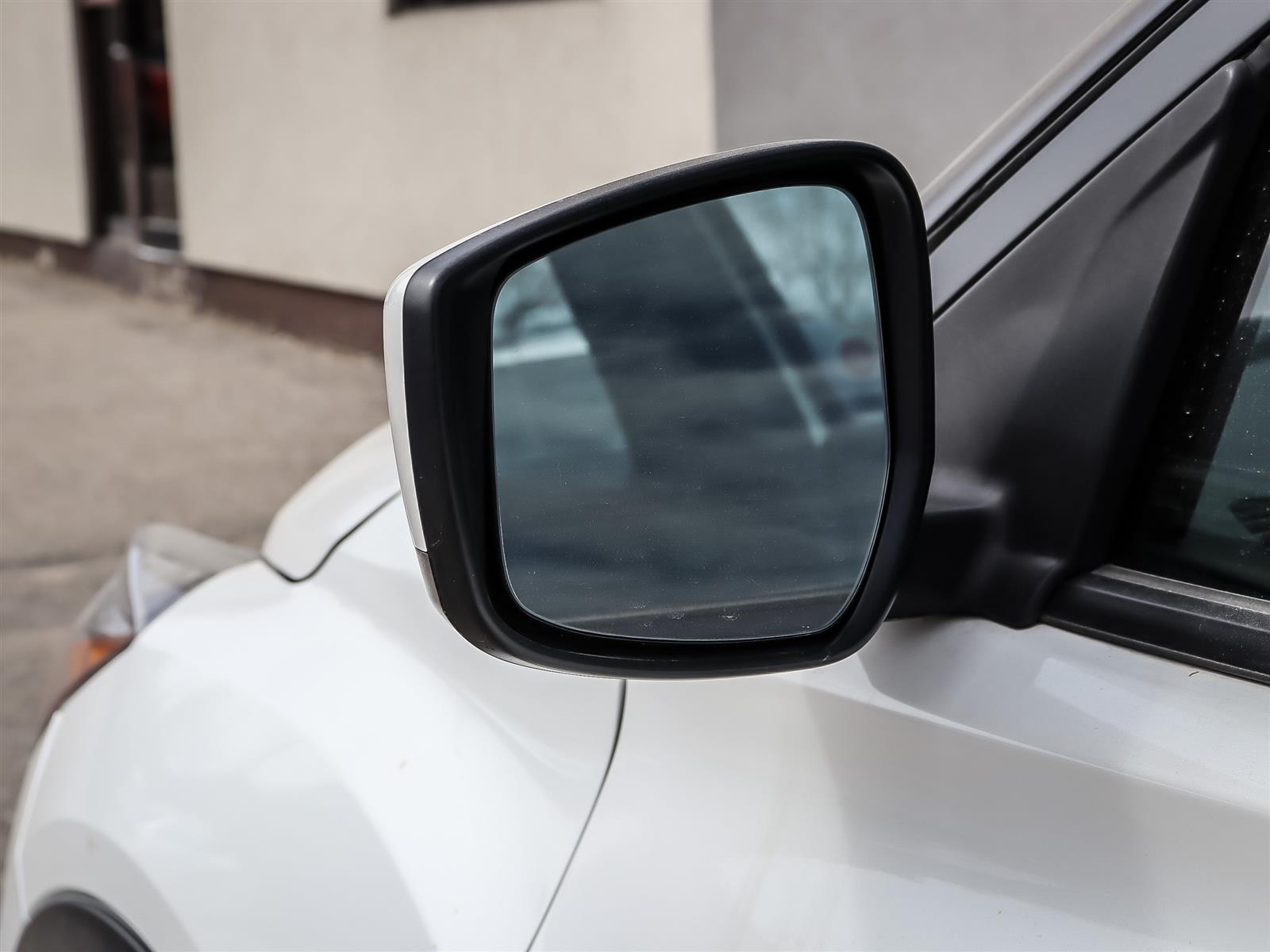 used 2019 Nissan Kicks car