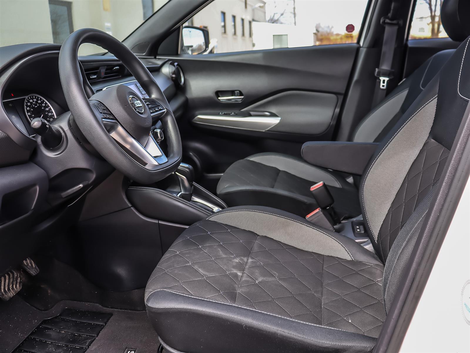 used 2019 Nissan Kicks car