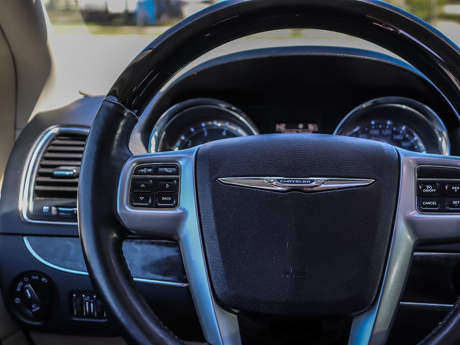 used 2015 Chrysler Town and Country car