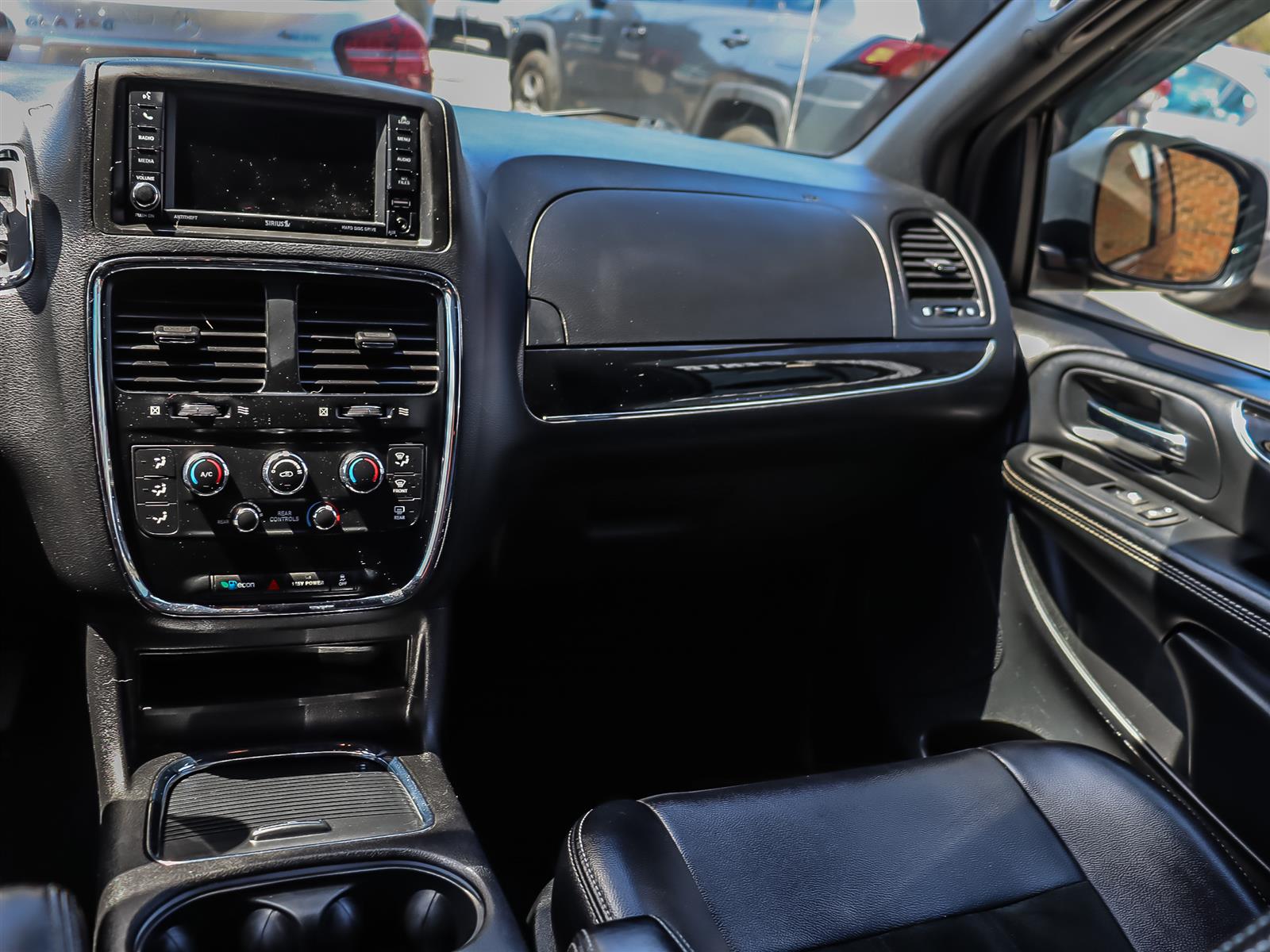 used 2017 Dodge Grand Caravan car