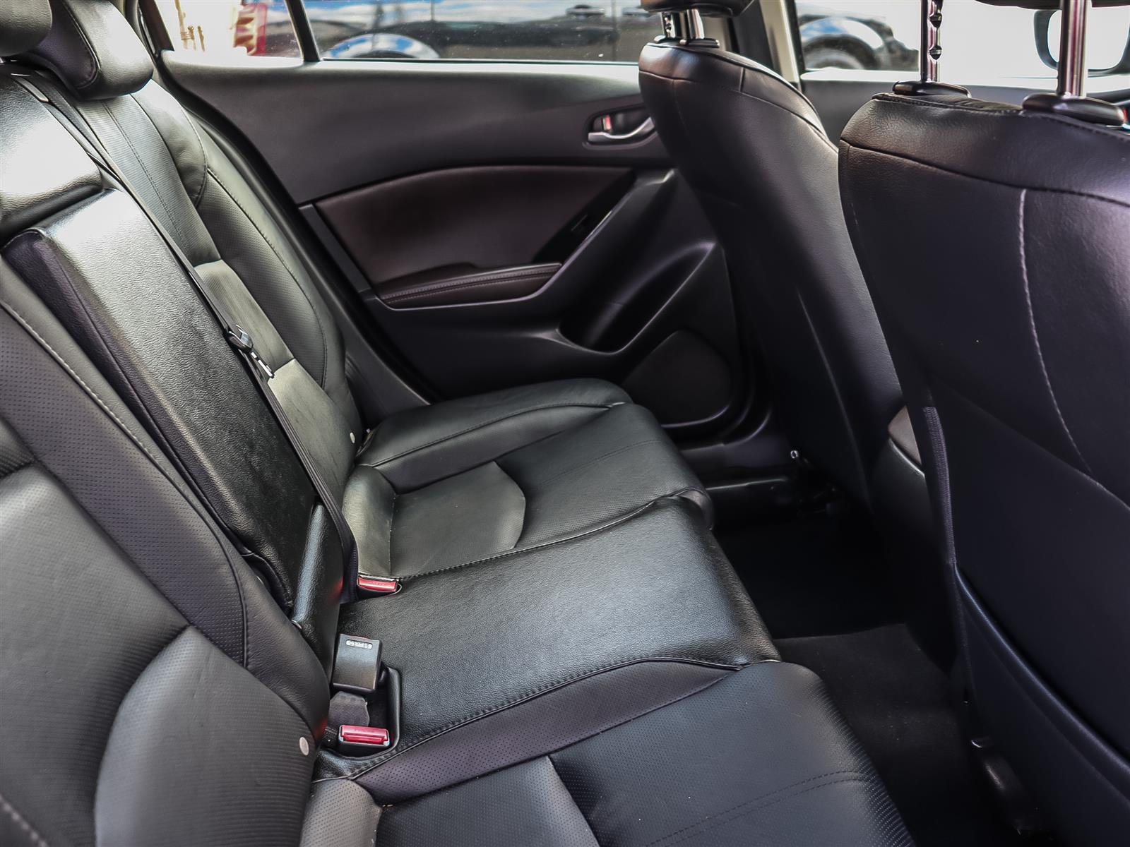 used 2018 Mazda Mazda3 car