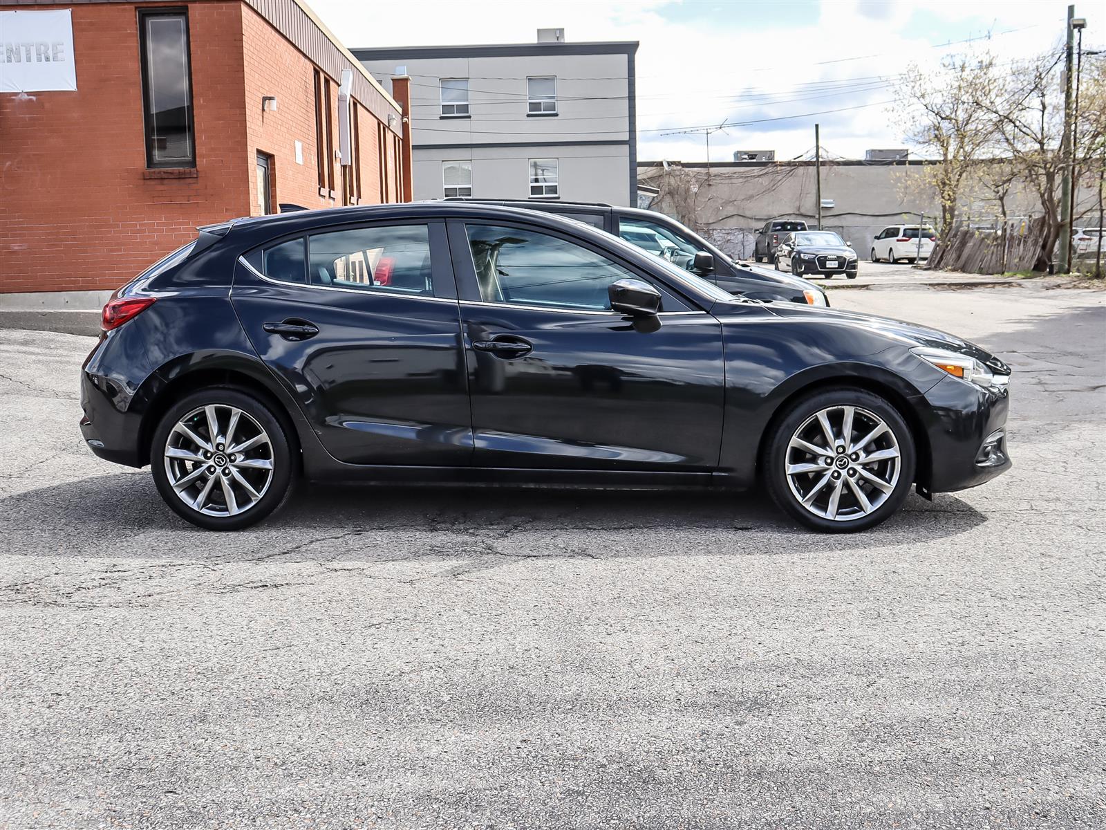 used 2018 Mazda Mazda3 car