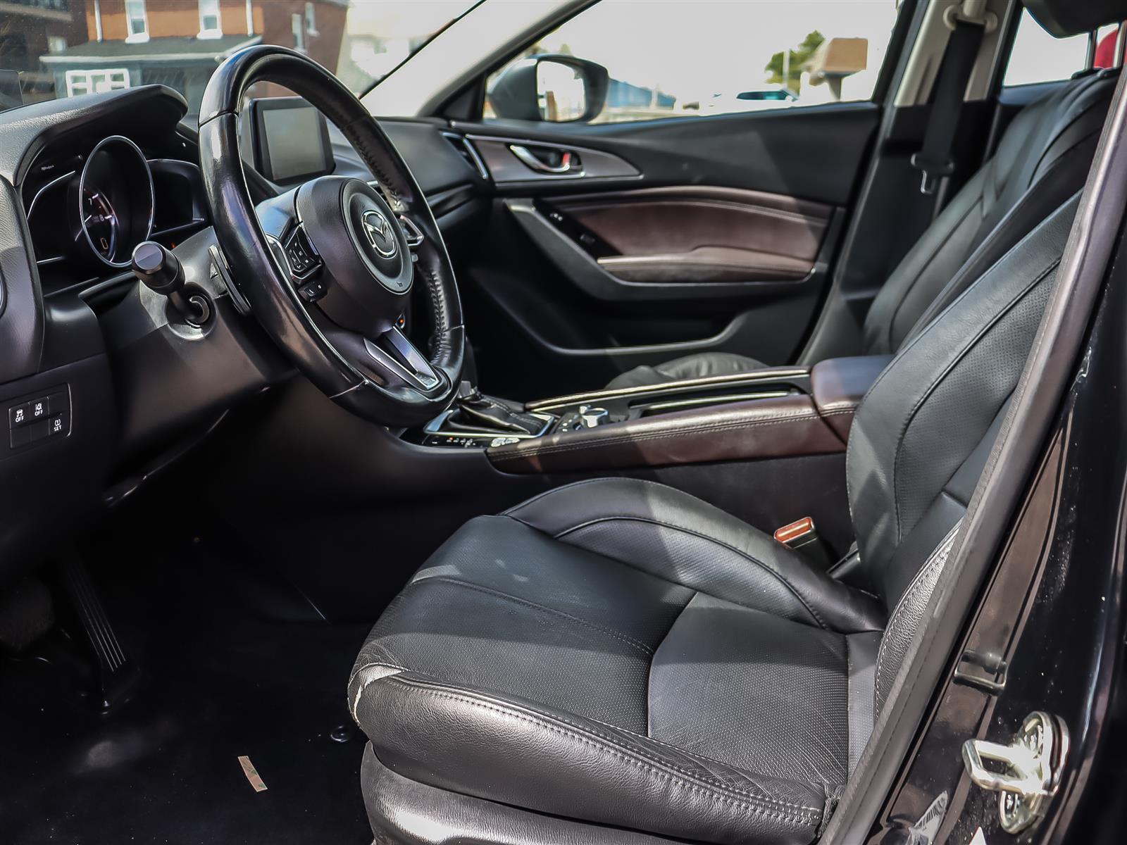 used 2018 Mazda Mazda3 car