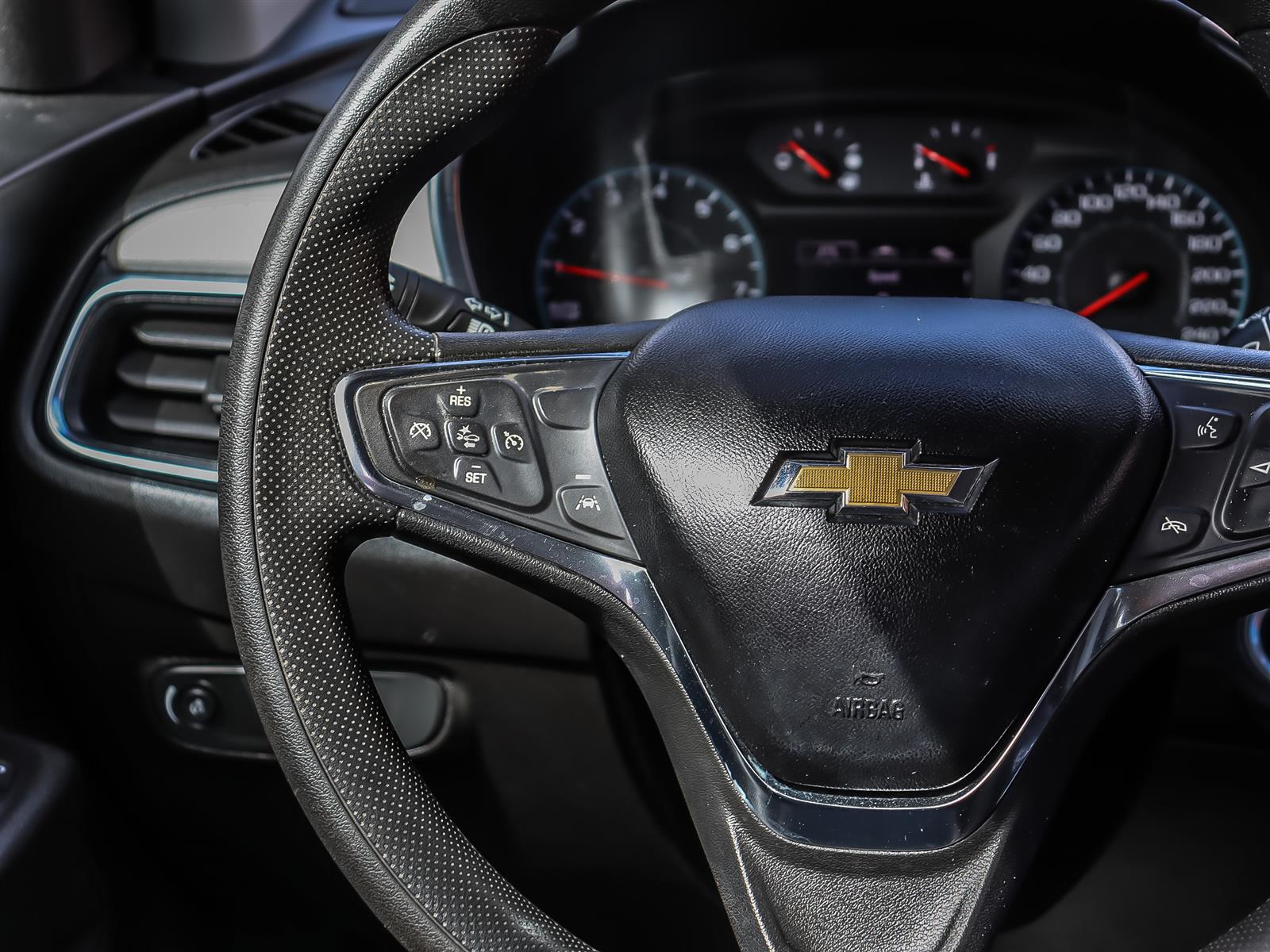 used 2021 Chevrolet Equinox car