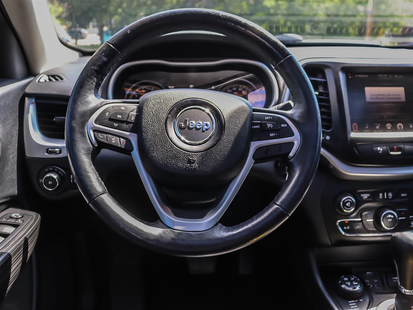 used 2016 Jeep Cherokee car
