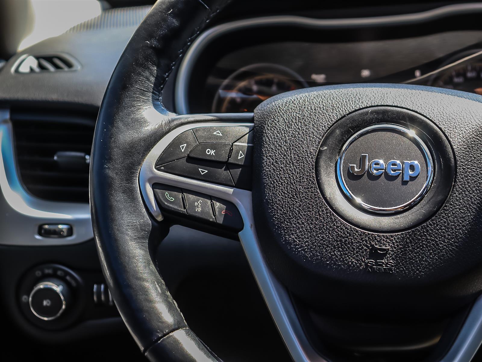 used 2016 Jeep Cherokee car