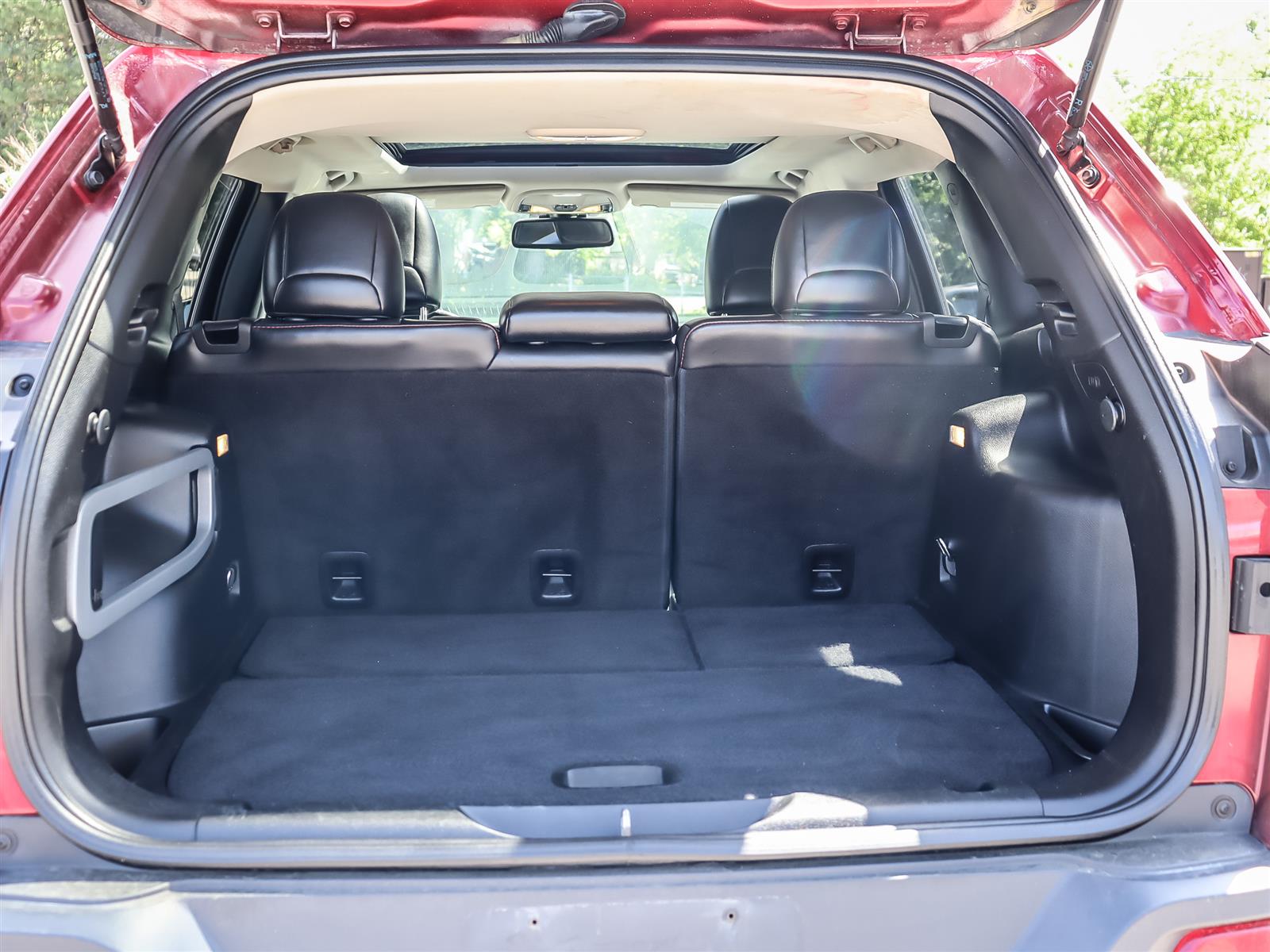 used 2016 Jeep Cherokee car