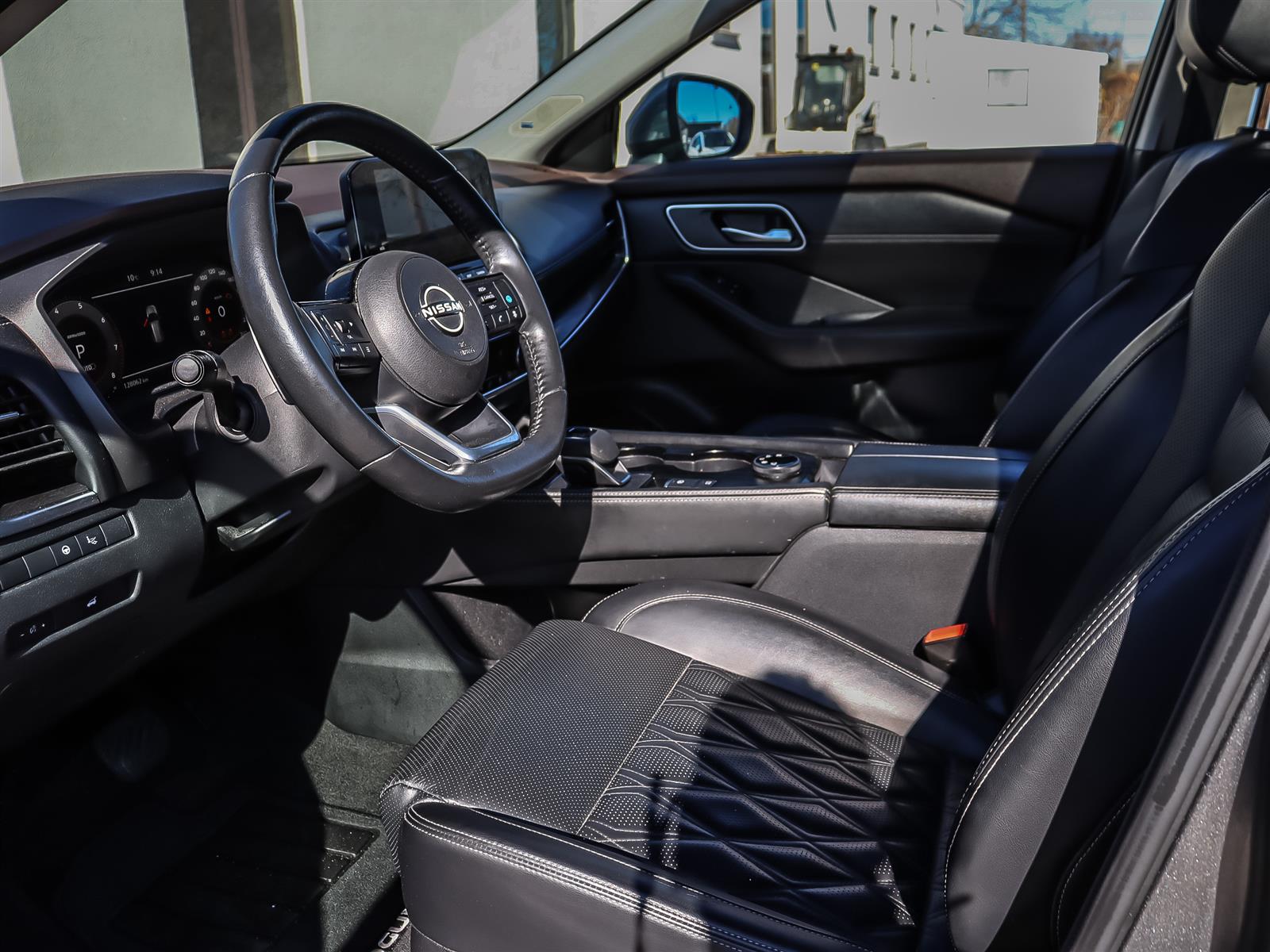 used 2023 Nissan Rogue car