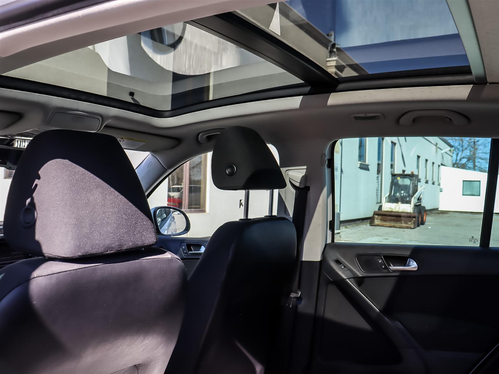 used 2015 Volkswagen Tiguan car
