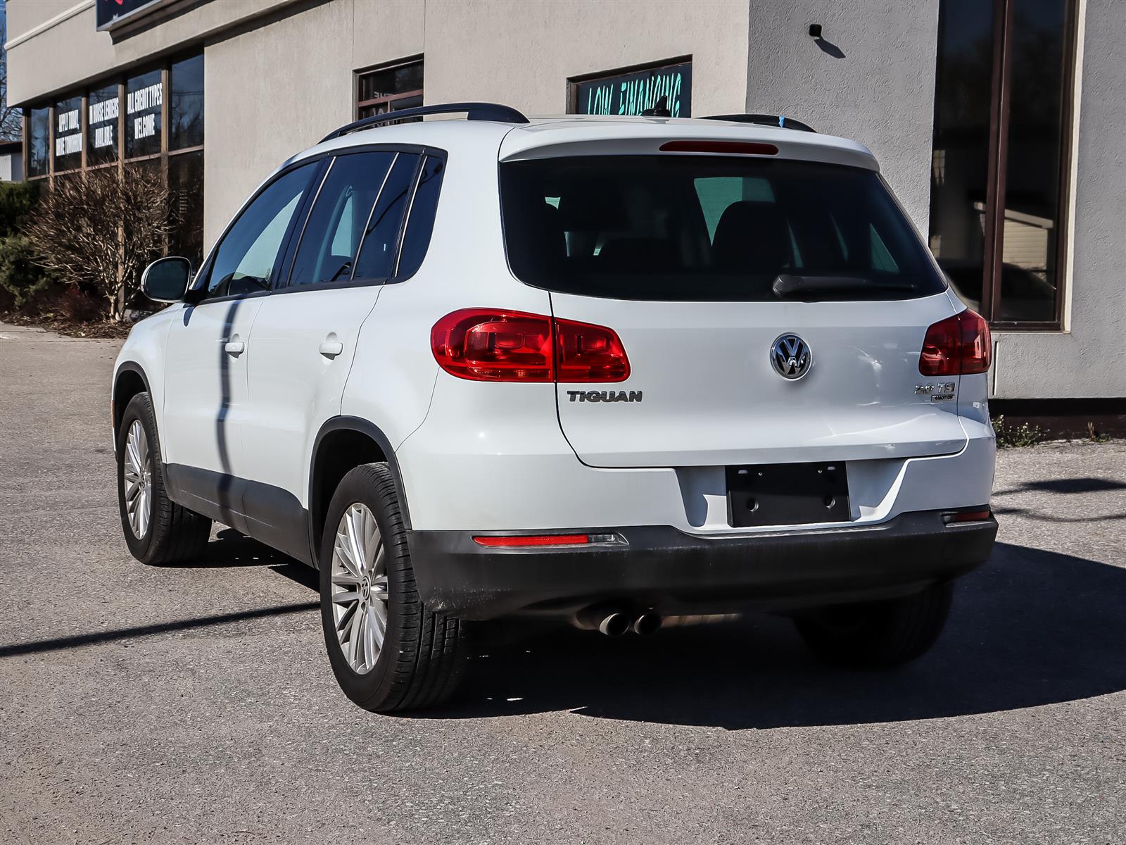 used 2015 Volkswagen Tiguan car