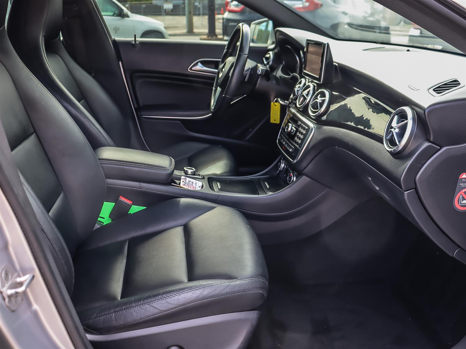 used 2014 Mercedes-Benz CLA 250 car