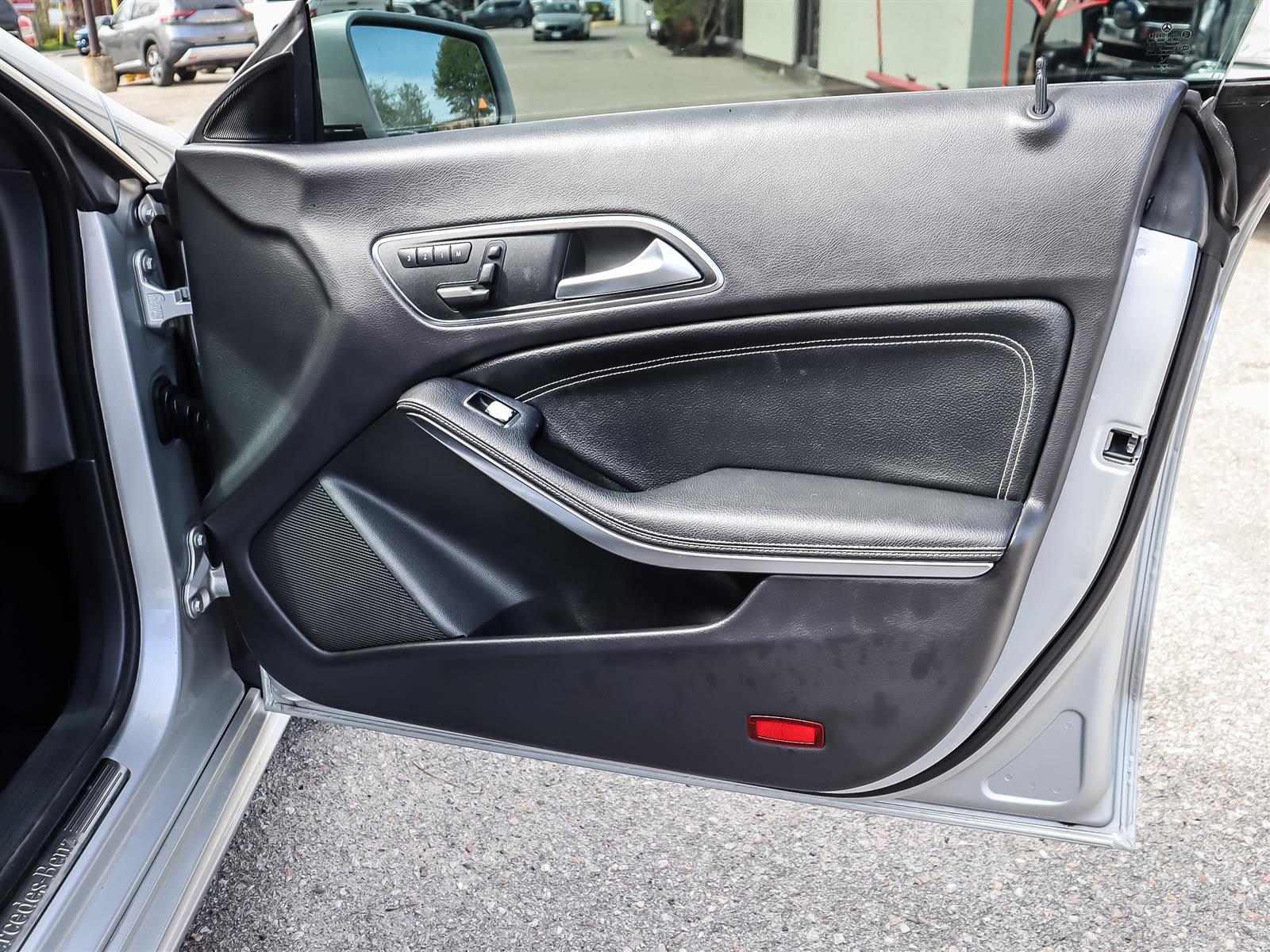 used 2014 Mercedes-Benz CLA 250 car