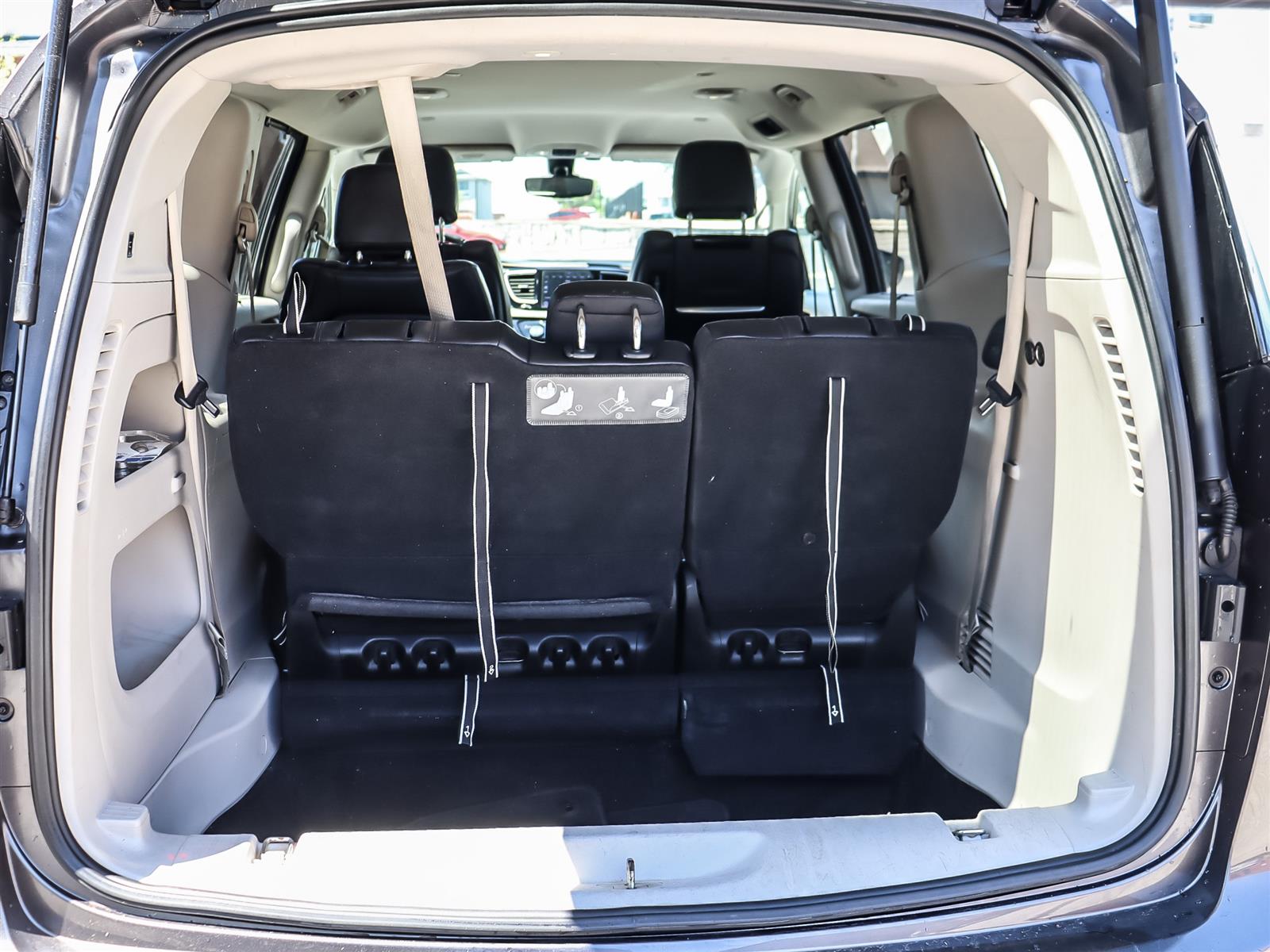 used 2017 Chrysler Pacifica car