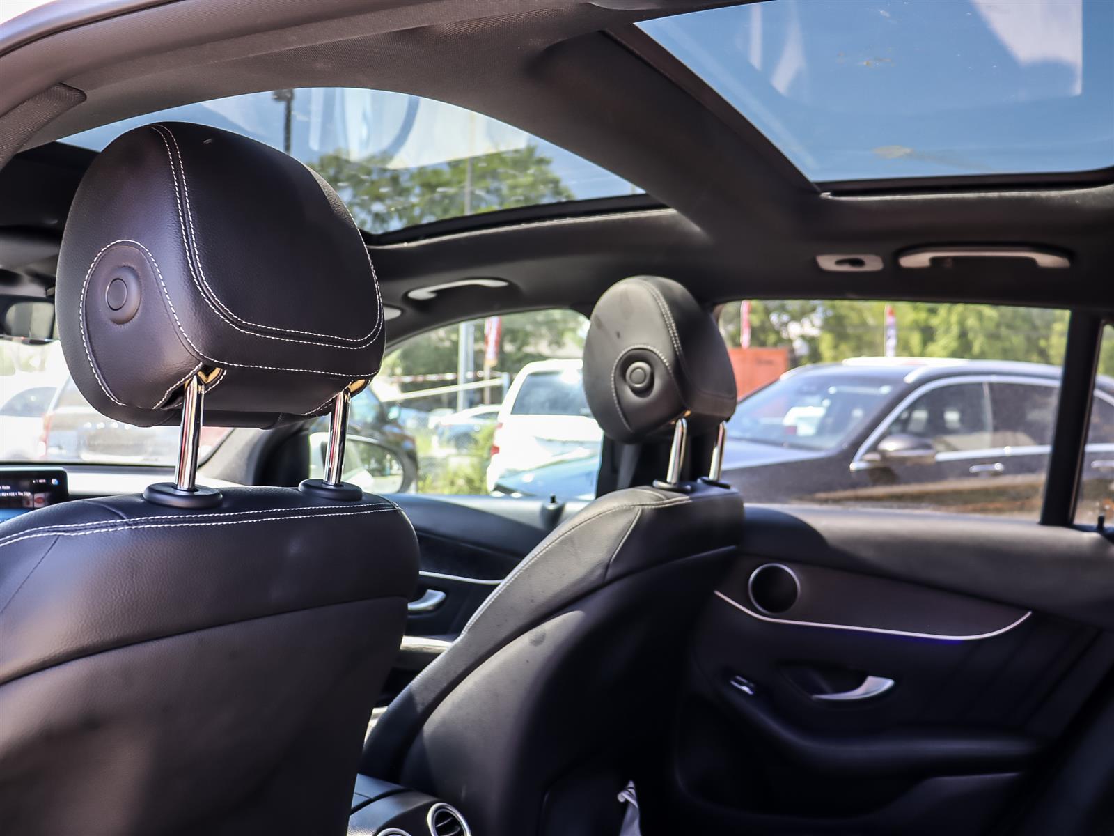 used 2022 Mercedes-Benz GLC 300 car