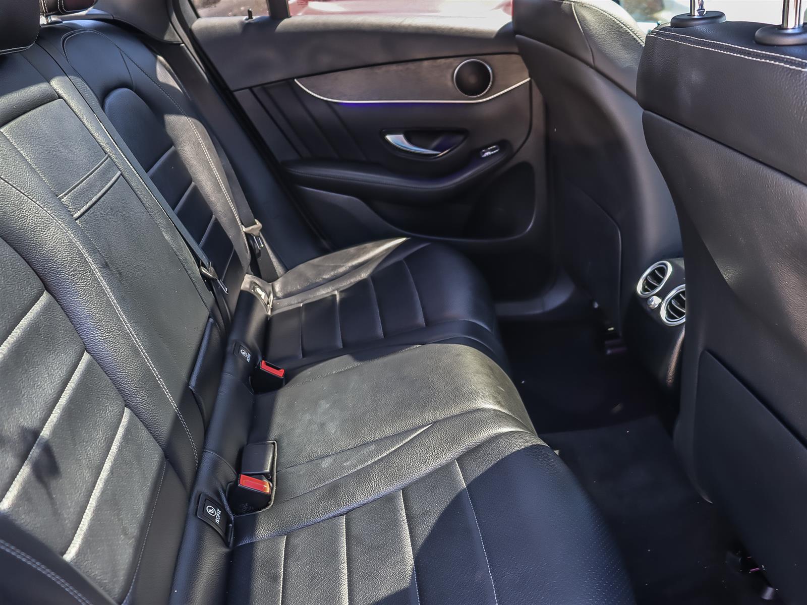 used 2022 Mercedes-Benz GLC 300 car
