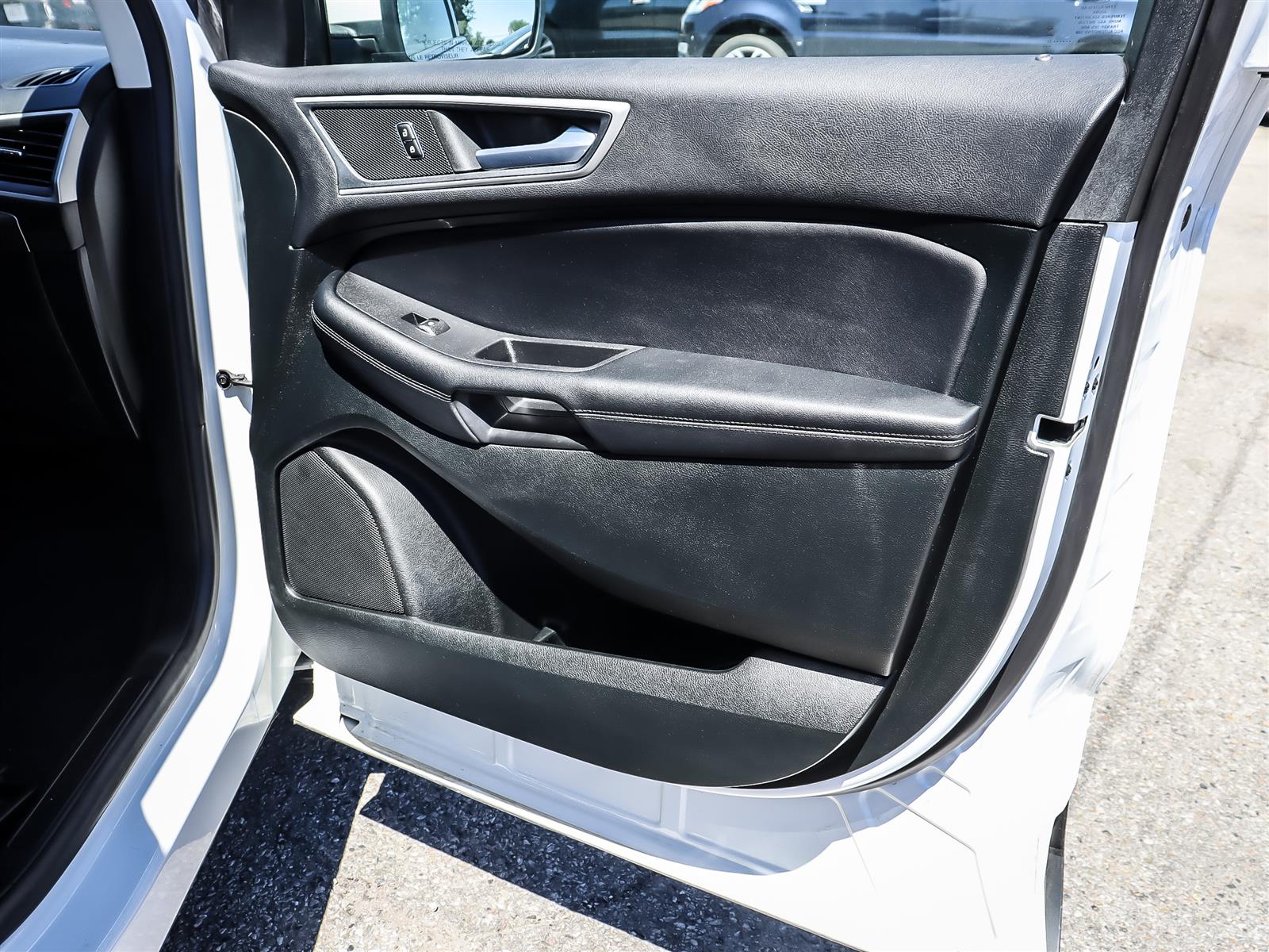 used 2023 Ford Edge car