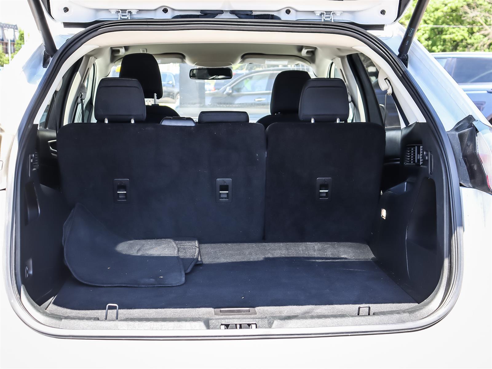 used 2023 Ford Edge car