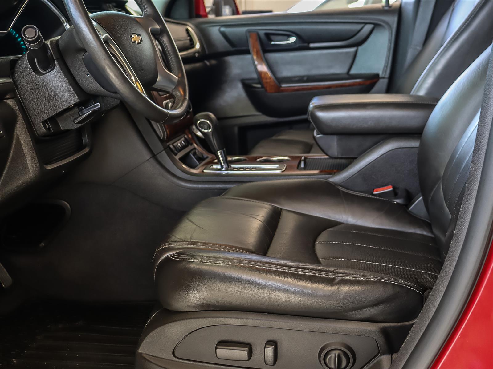 used 2014 Chevrolet Traverse car