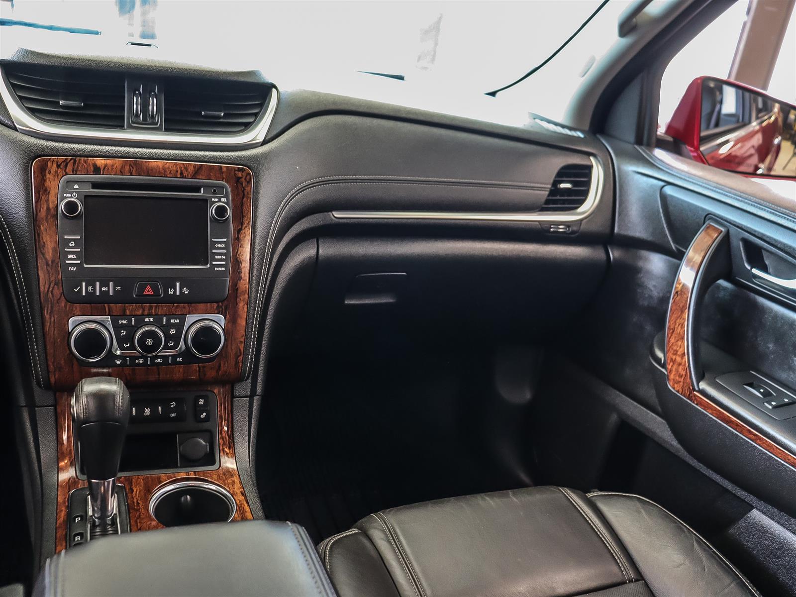 used 2014 Chevrolet Traverse car