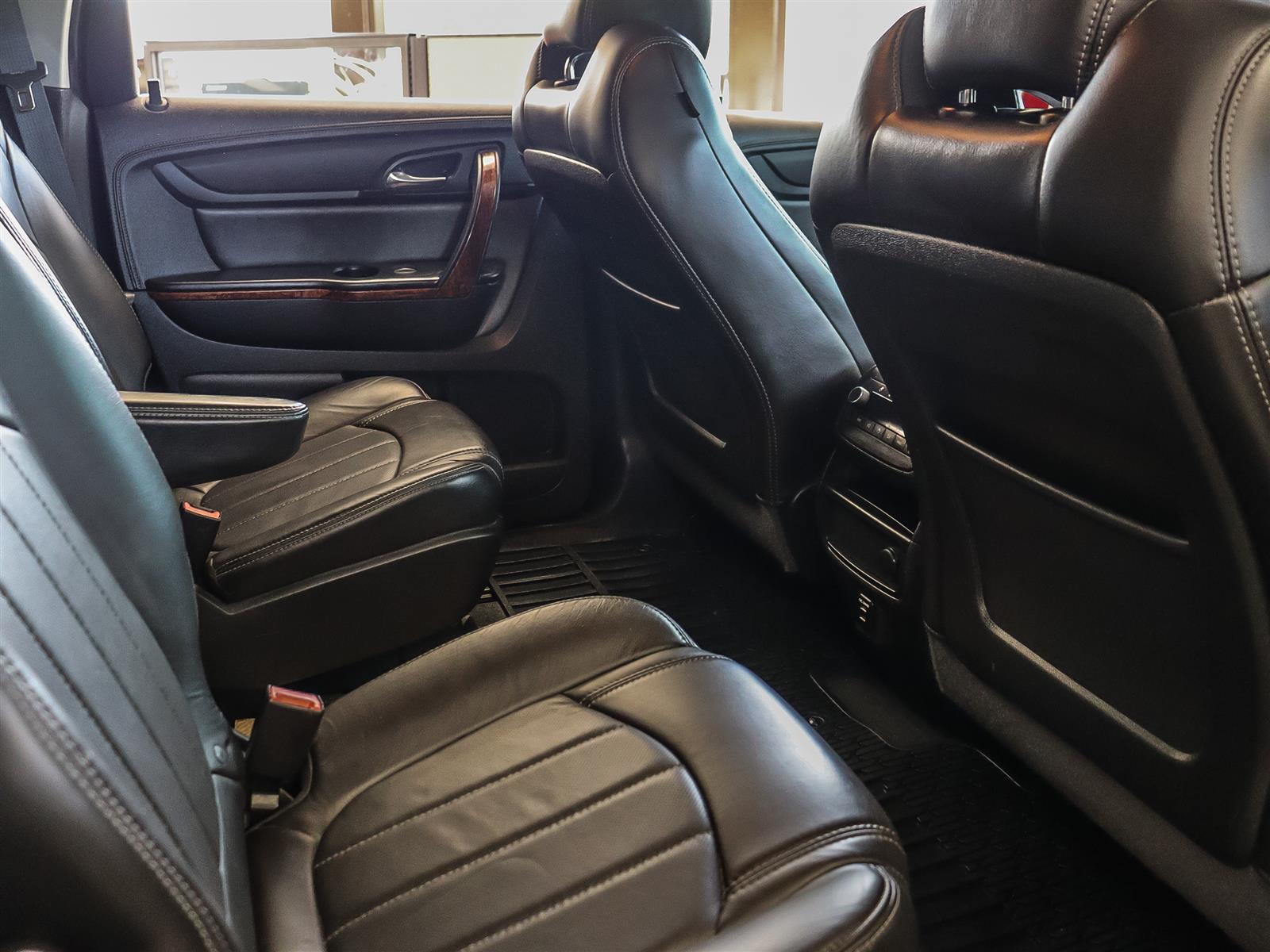 used 2014 Chevrolet Traverse car