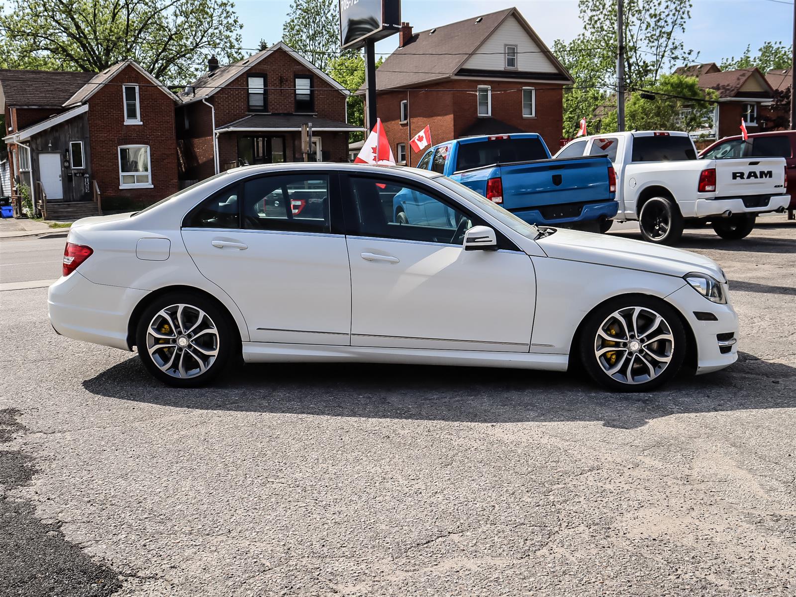 used 2014 Mercedes-Benz C300 car