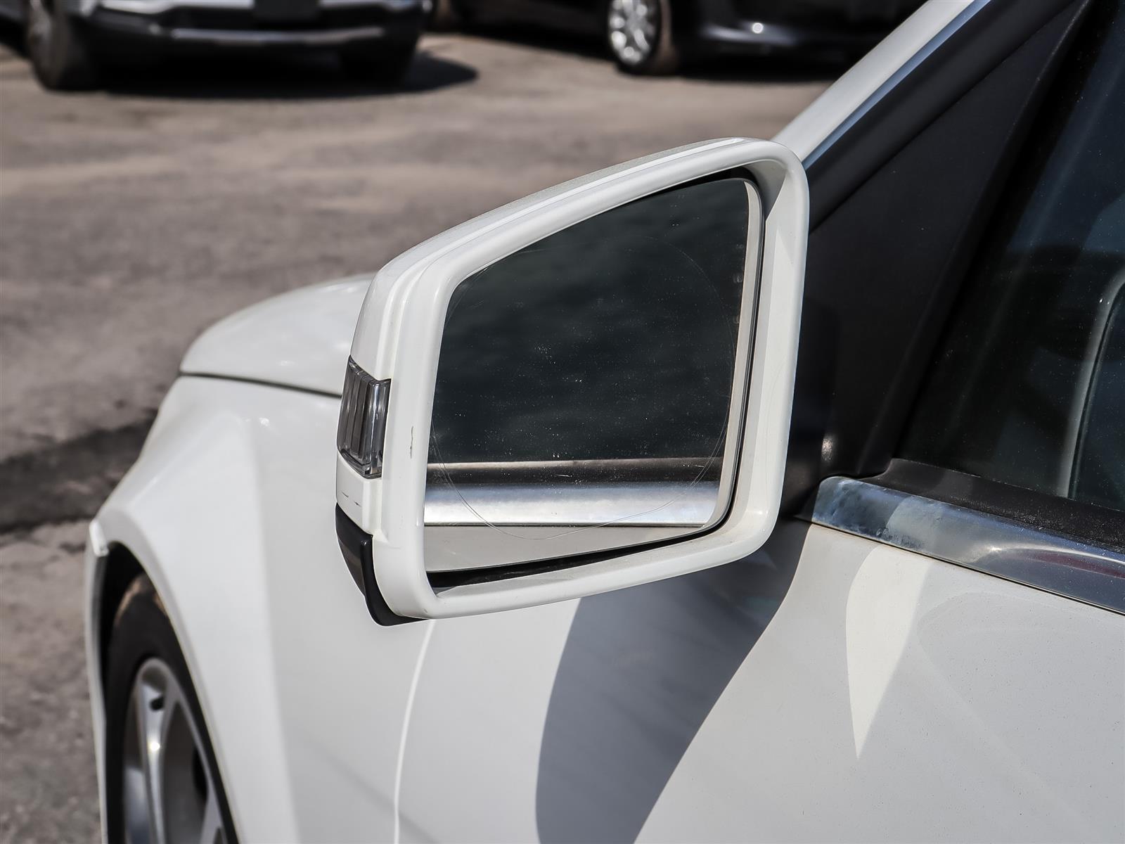 used 2014 Mercedes-Benz C300 car
